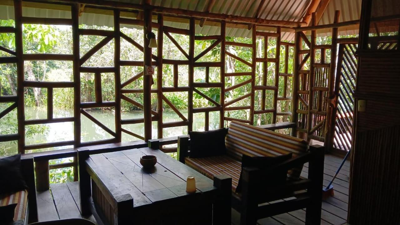 Tortugal Boutique River Lodge Rio Dulce Exterior photo
